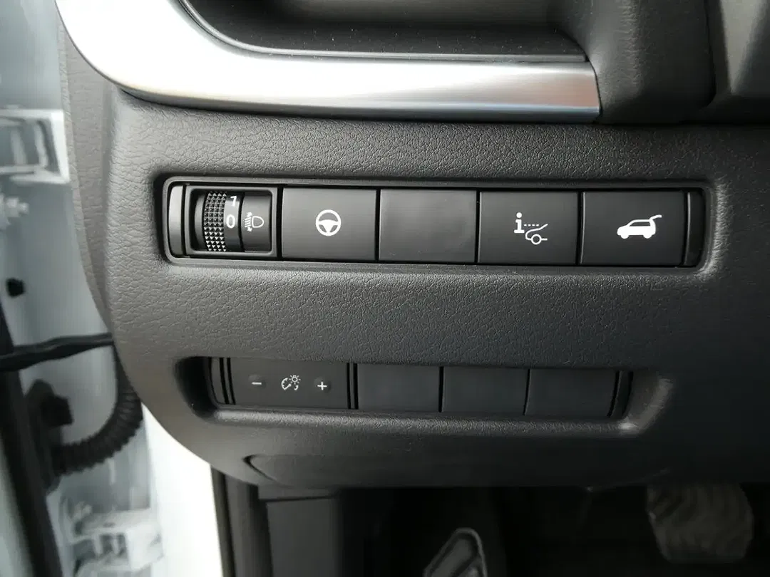 Nissan Qashqai - Thumbnail 12