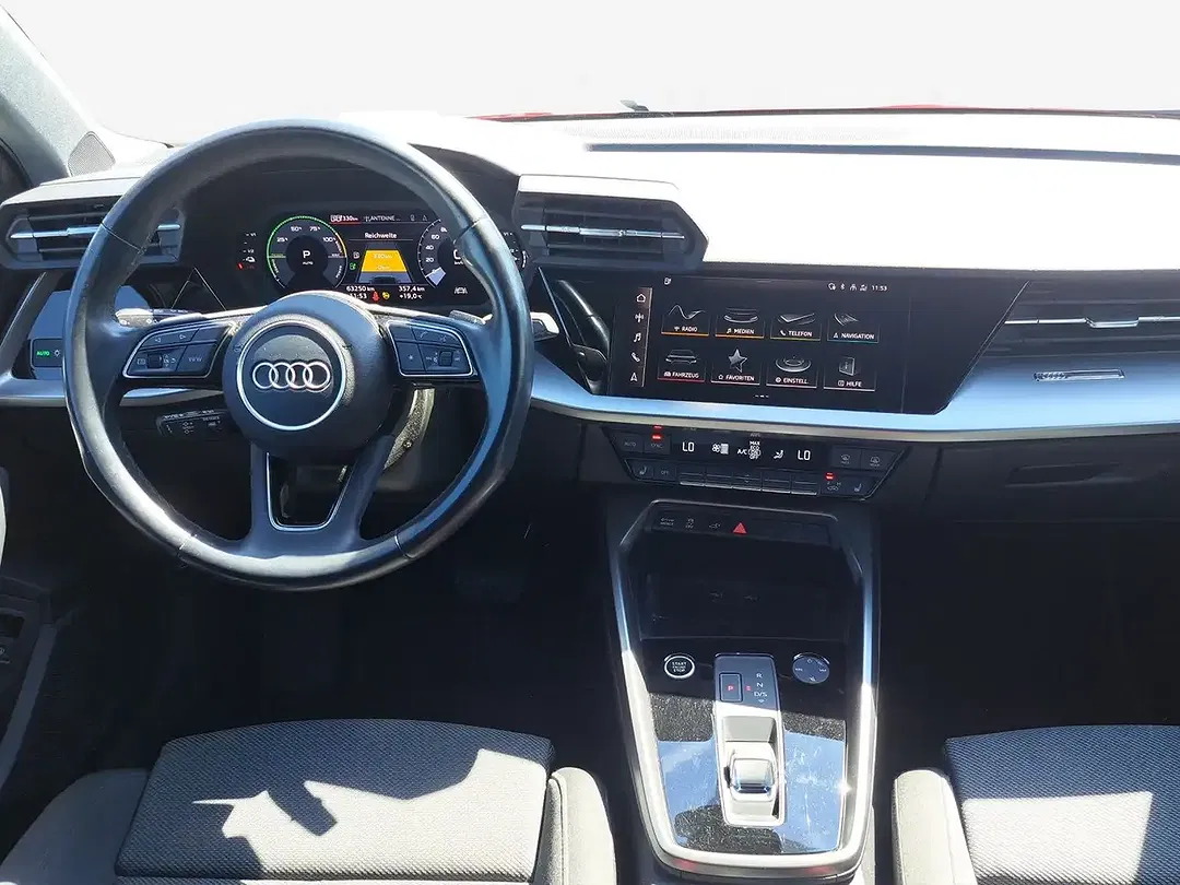 Audi A3 - Thumbnail 4