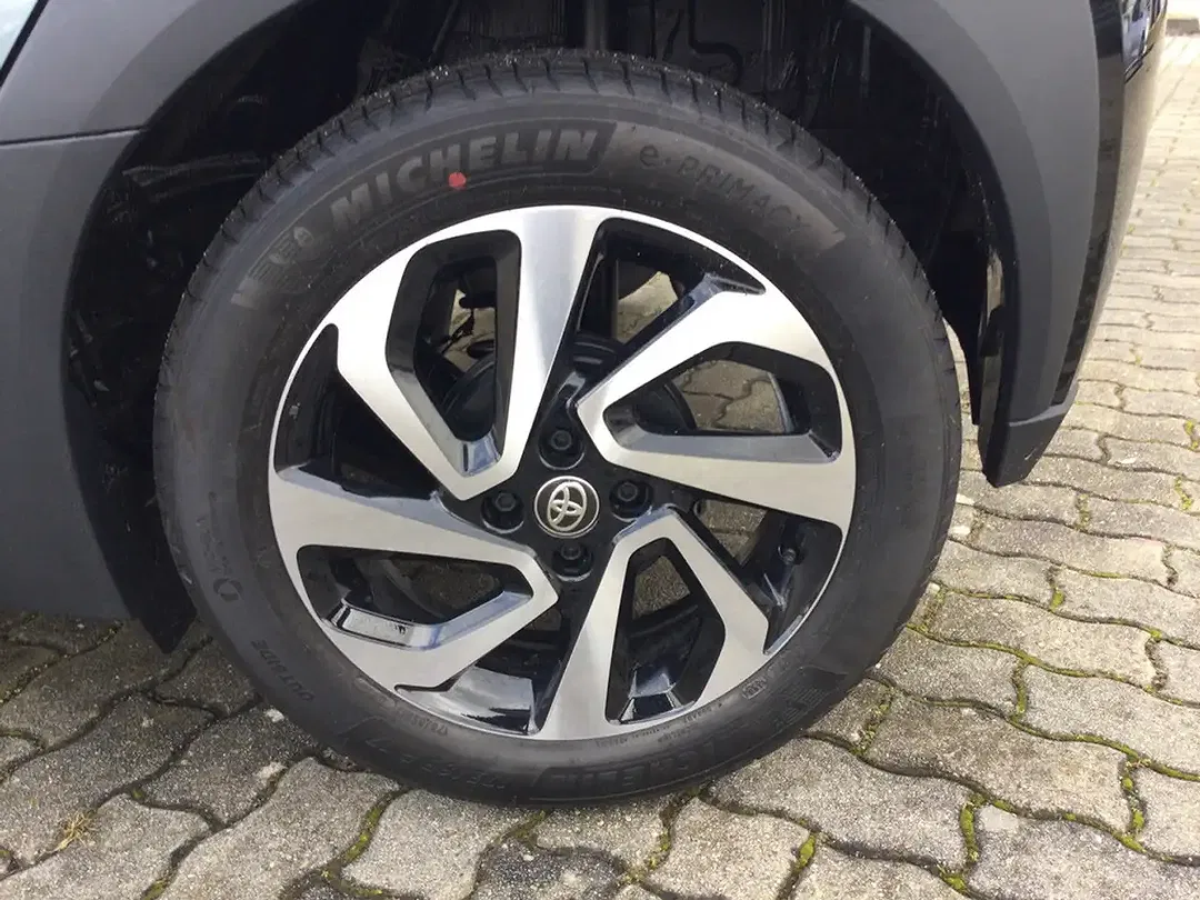Toyota Aygo X - Thumbnail 7