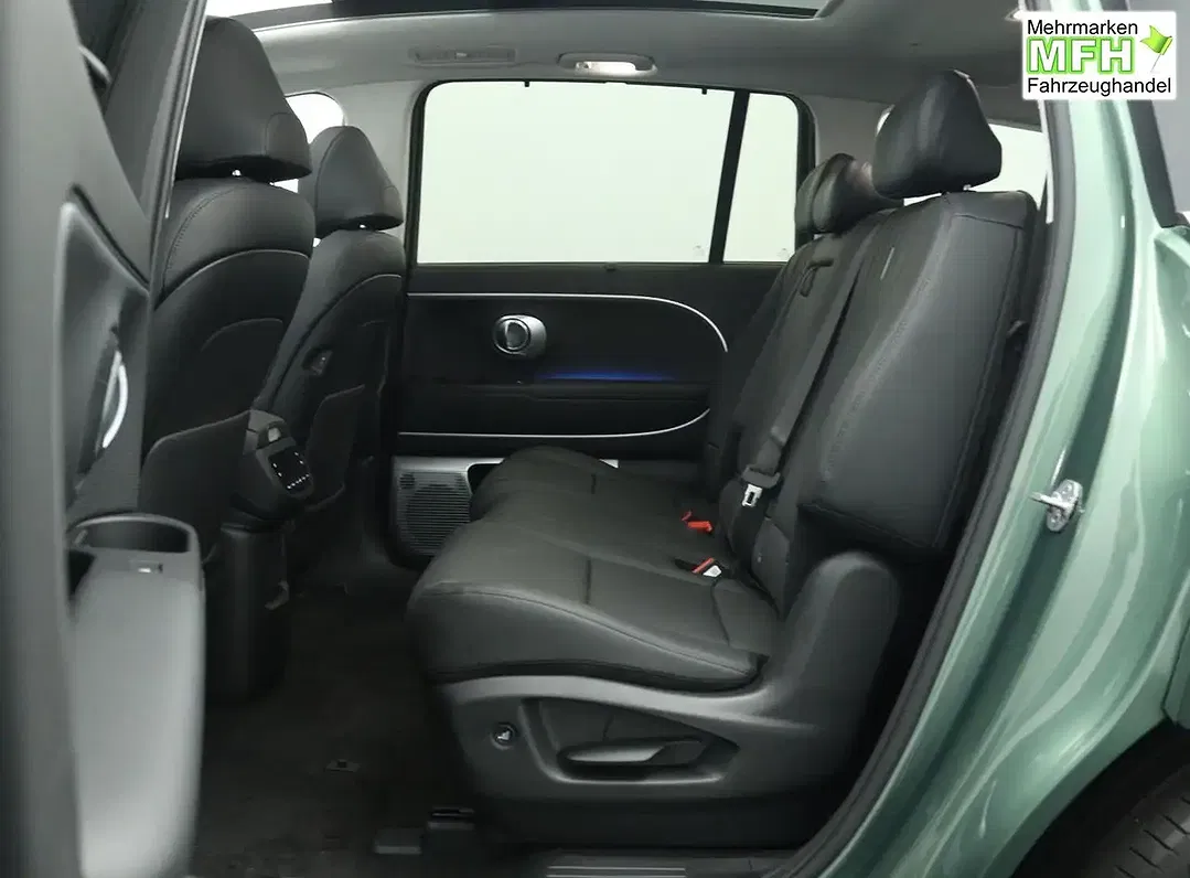 Hyundai IONIQ 9 - Thumbnail 6