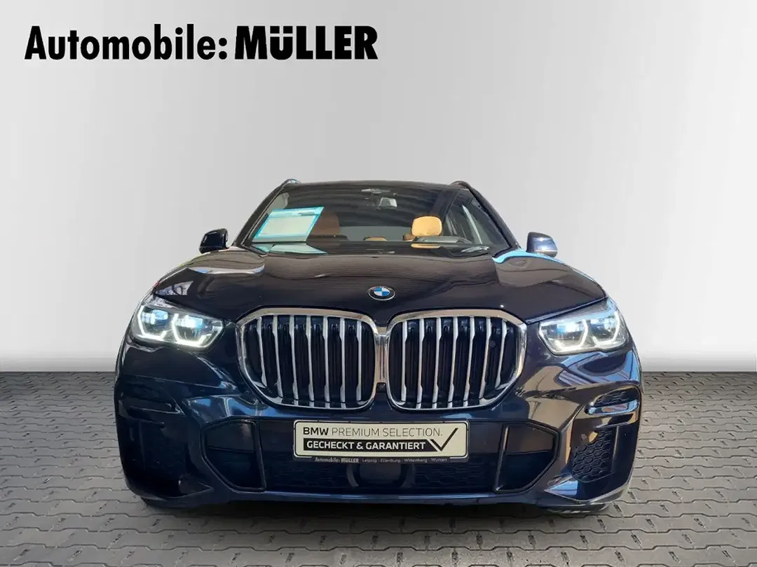 BMW X5 - Thumbnail 3