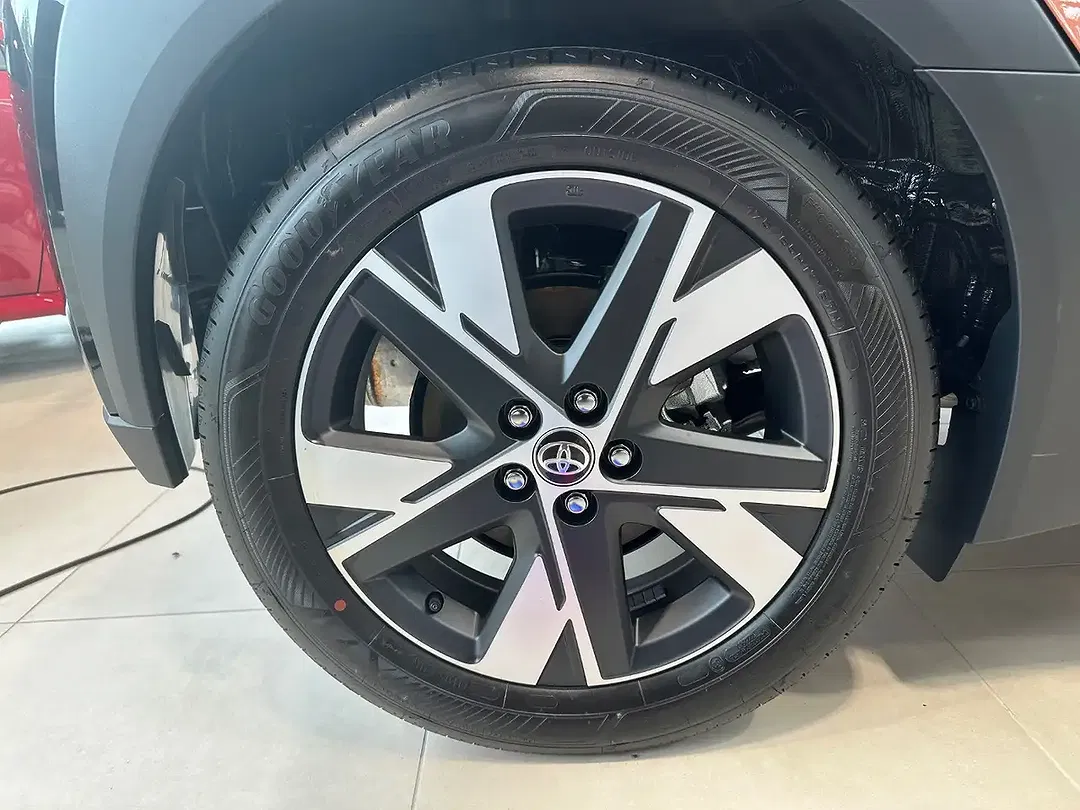 Toyota Aygo - Thumbnail 9
