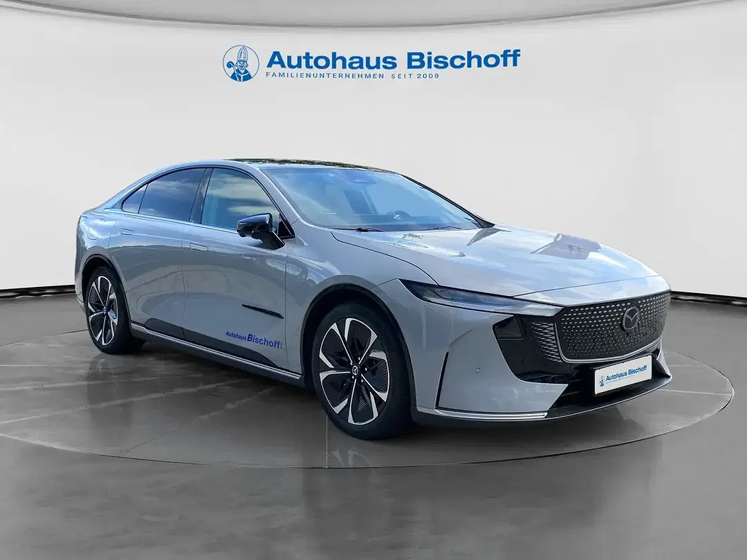 Mazda 6 - Thumbnail 3