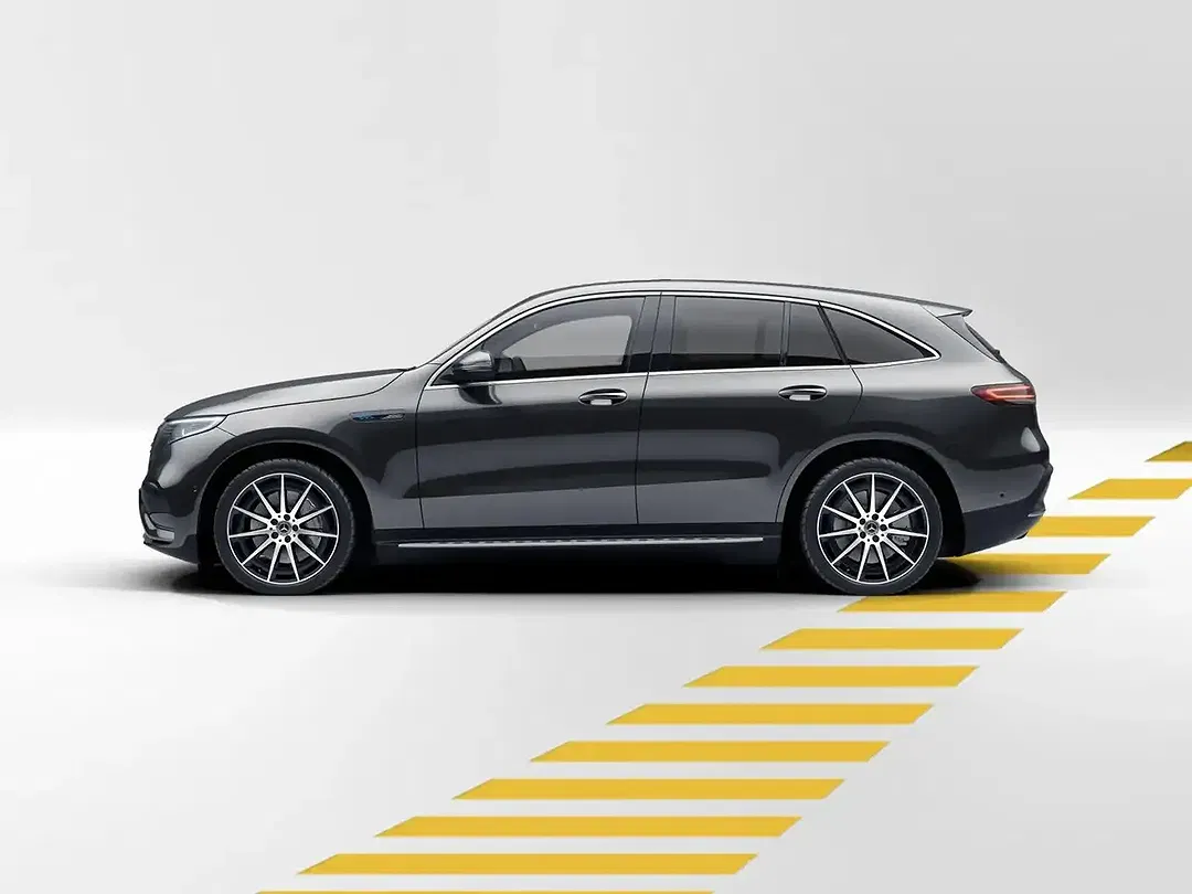 Mercedes-Benz EQC 400 - Thumbnail 4
