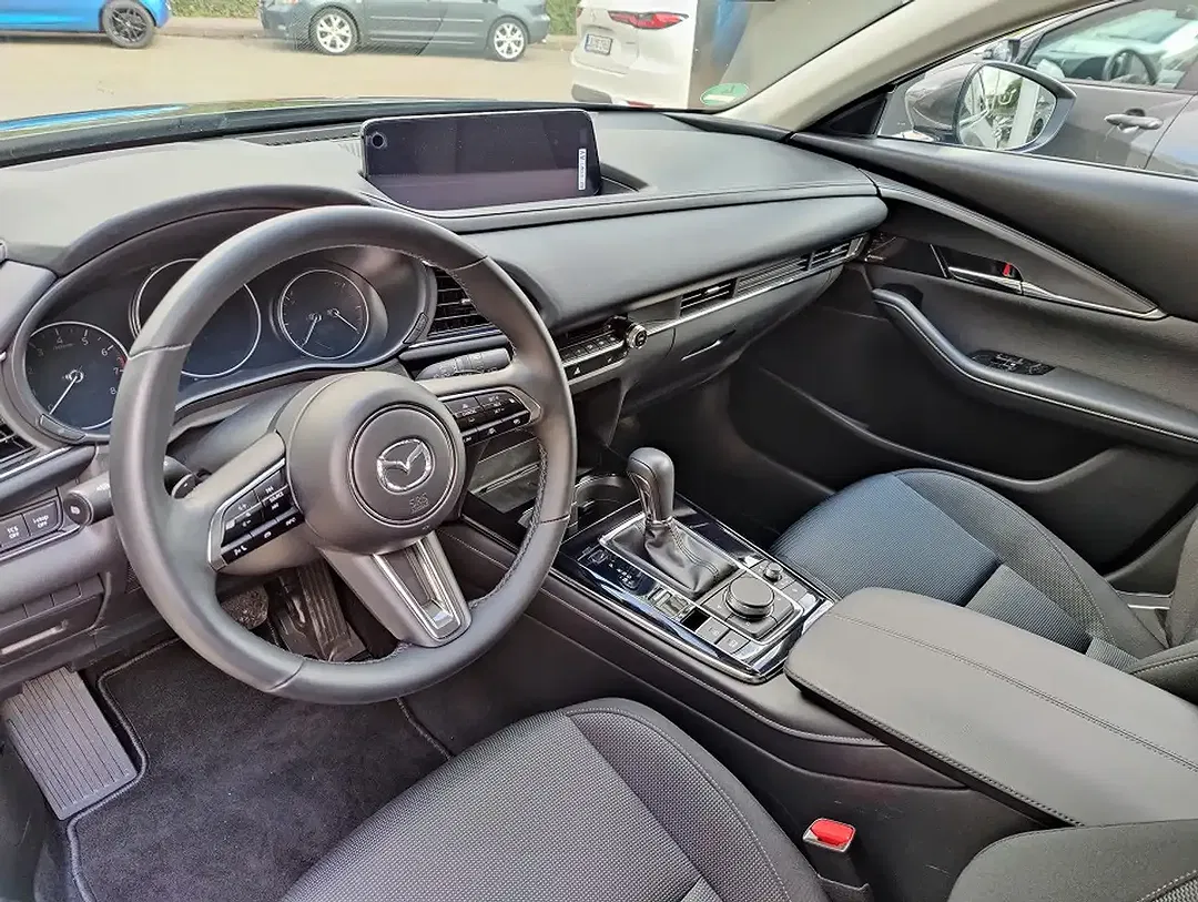Mazda CX-30 - Thumbnail 11