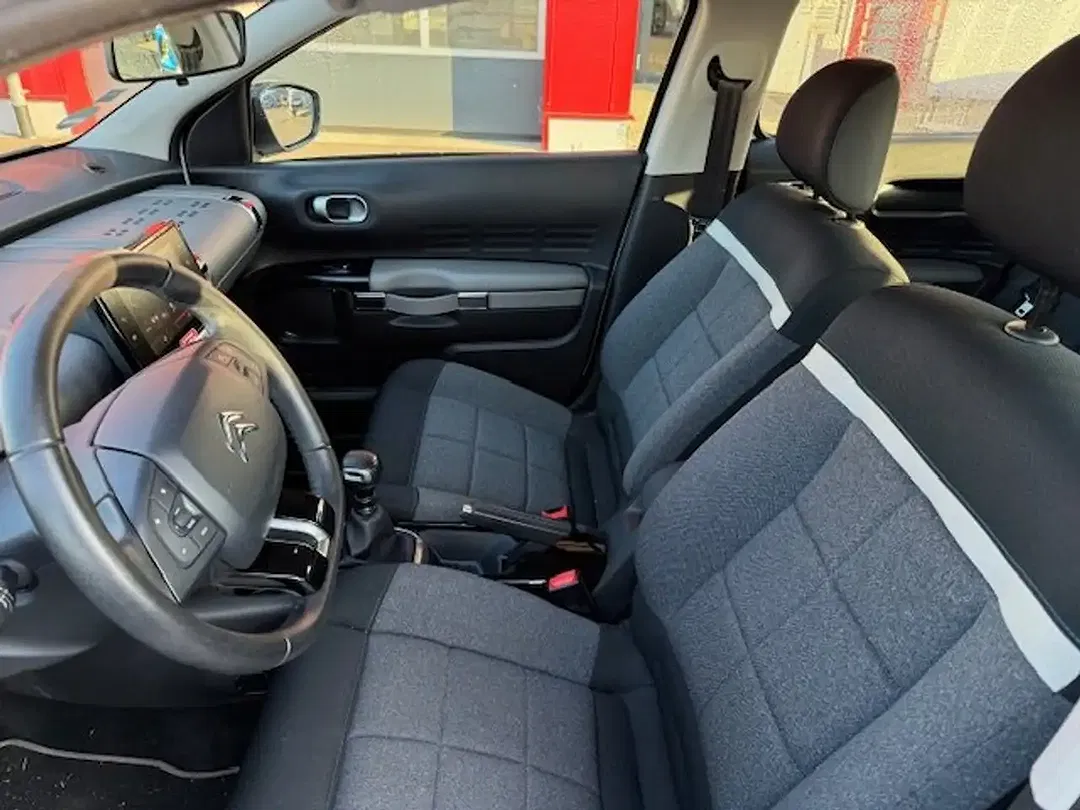Citroen C4 Cactus - Thumbnail 9