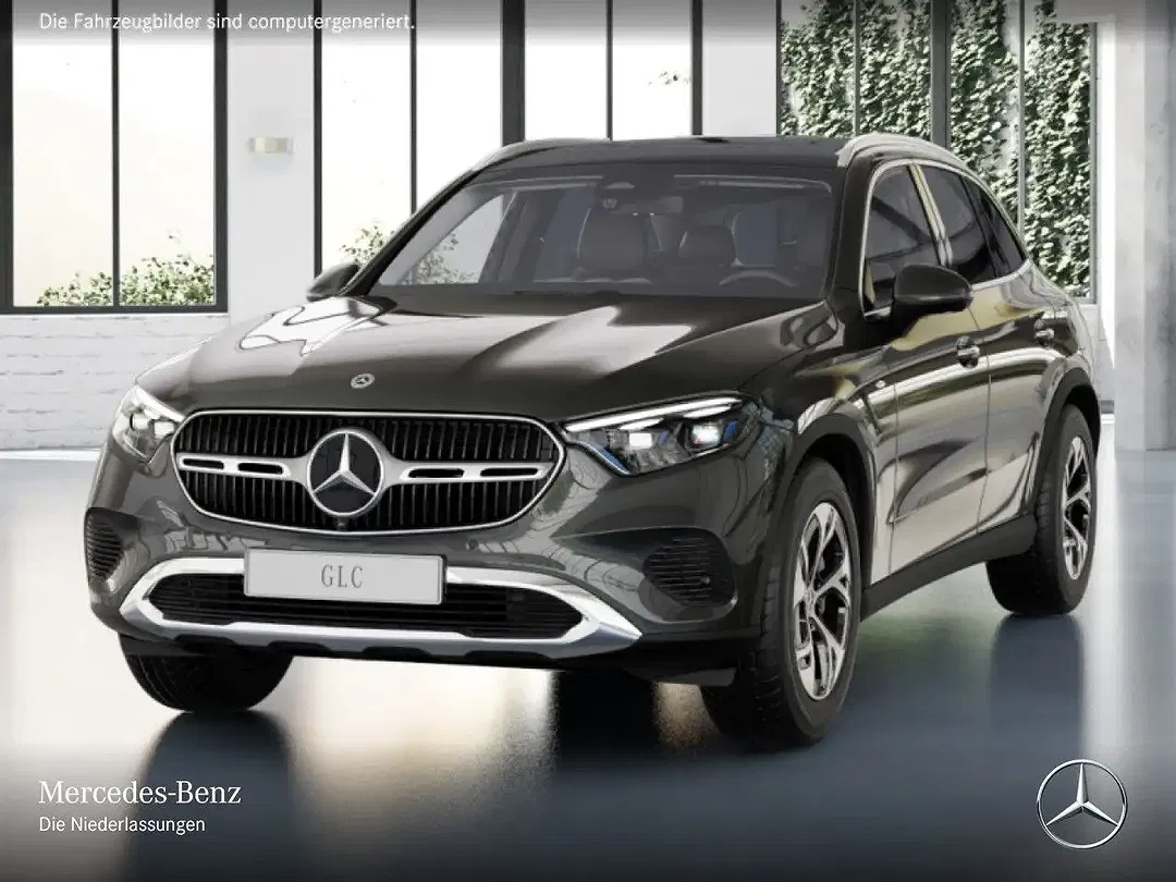 Mercedes-Benz GLC 300 - Thumbnail 1
