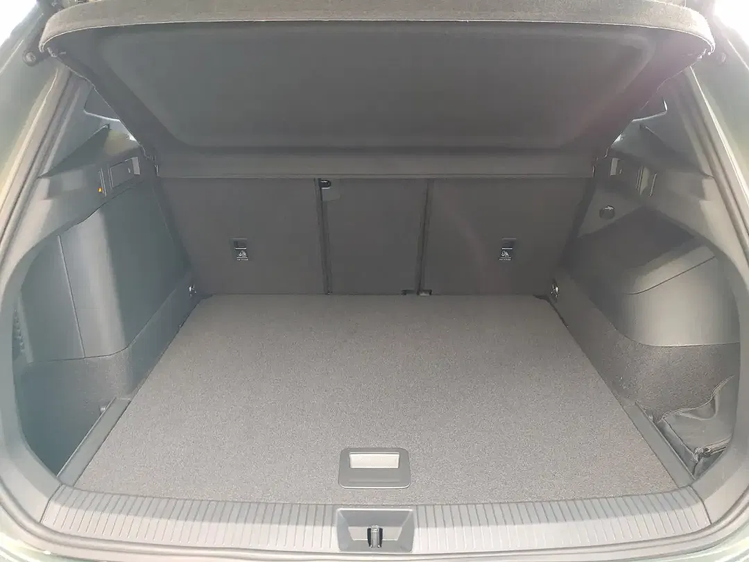 Volkswagen Tiguan - Thumbnail 15