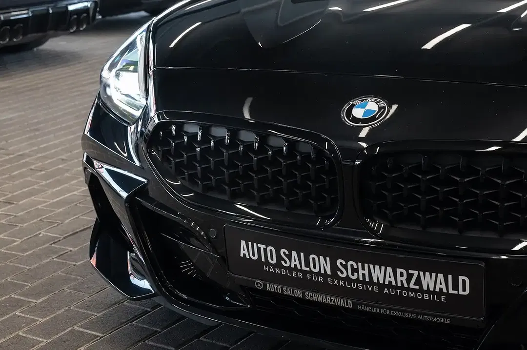 BMW Z4 - Thumbnail 11