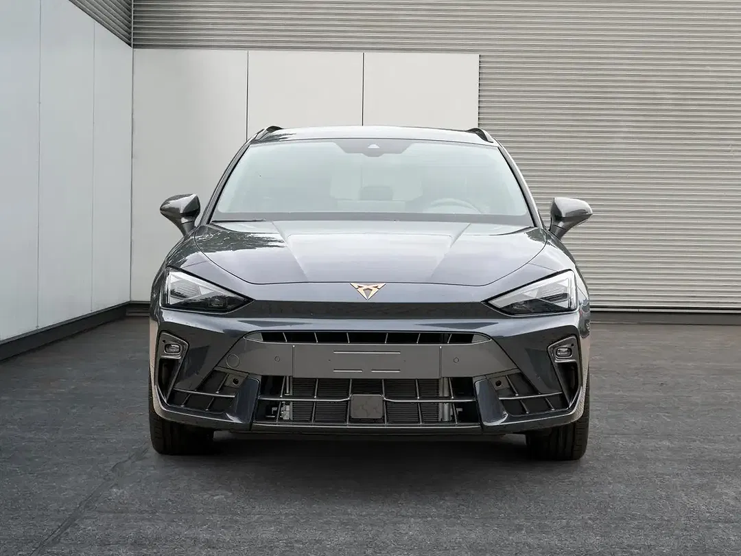 CUPRA Leon - Thumbnail 6