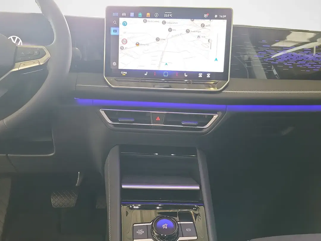 Volkswagen Tiguan - Thumbnail 9
