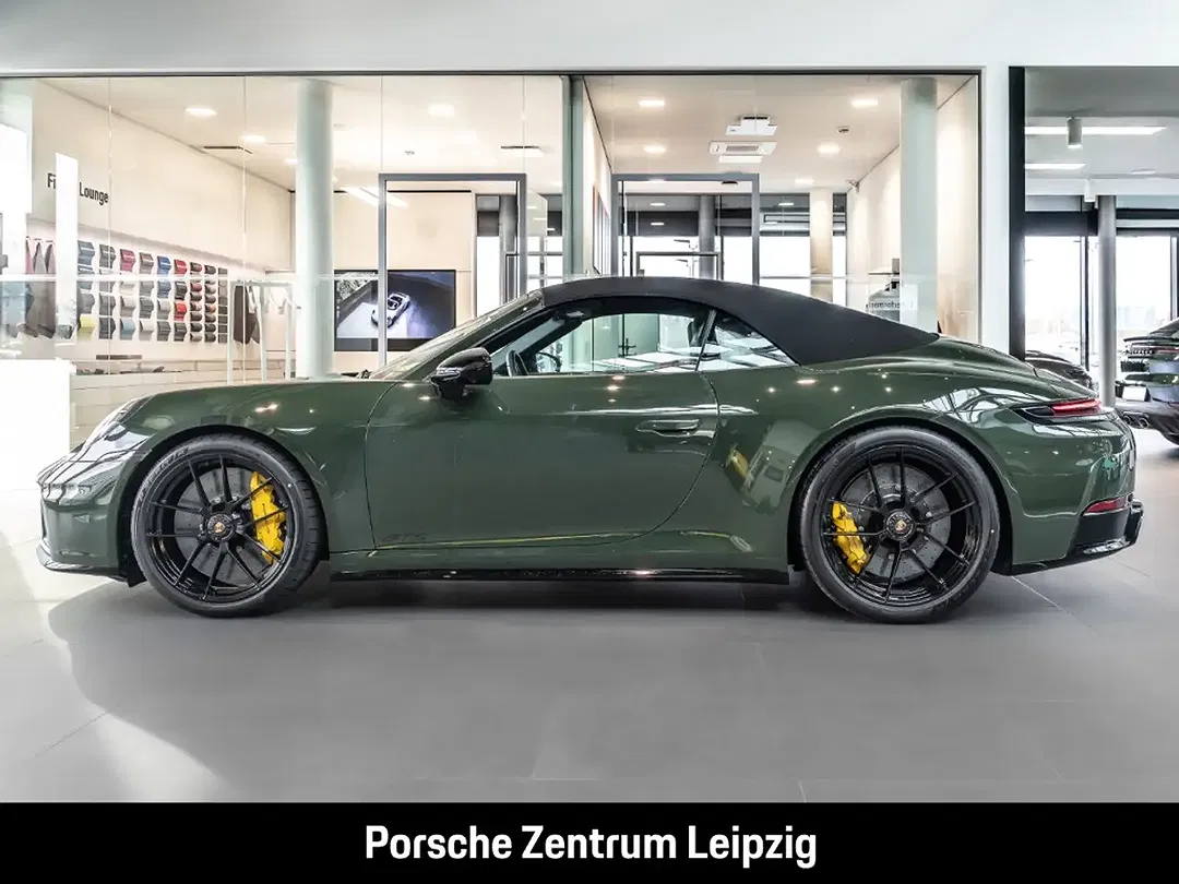 Porsche 992 Carrera GTS Cabriolet - foto 2