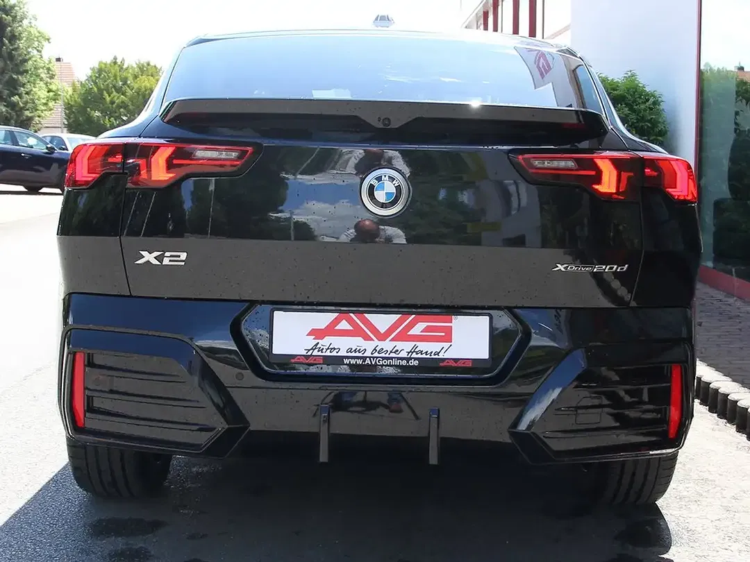 BMW X2 - Thumbnail 5