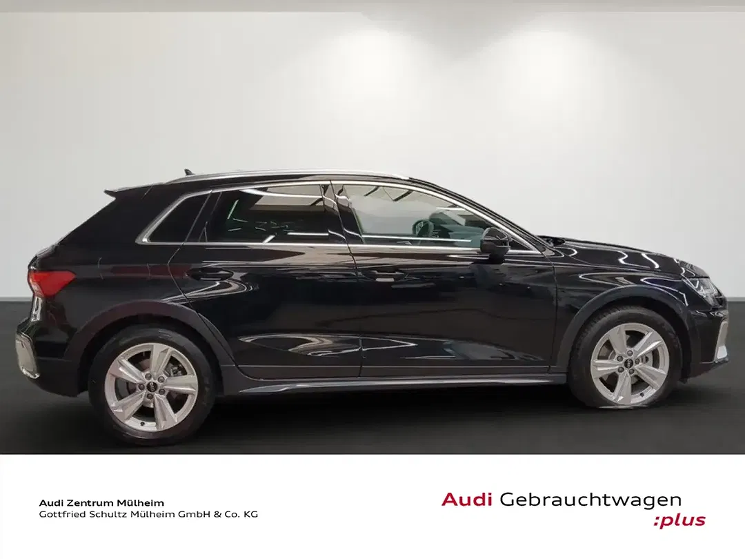 Audi A3 - Thumbnail 3