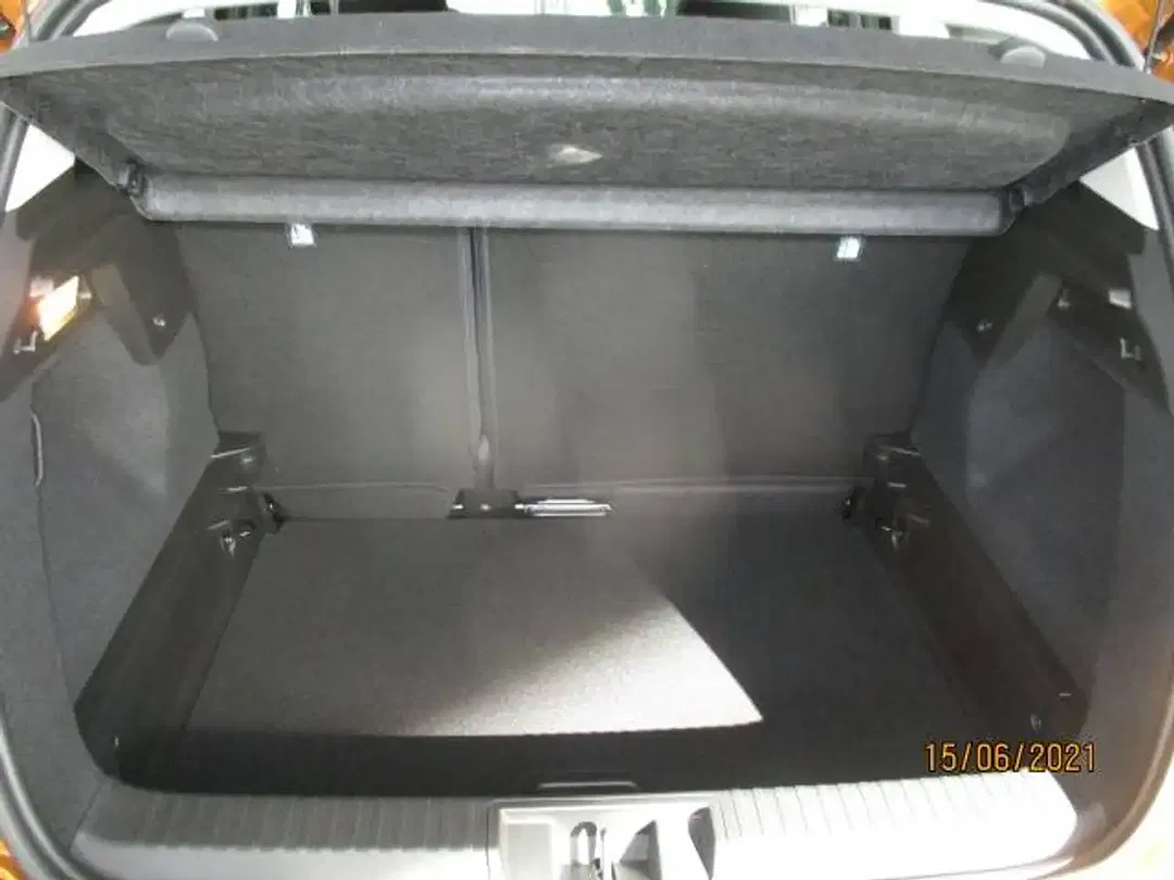 Renault Captur - Thumbnail 9