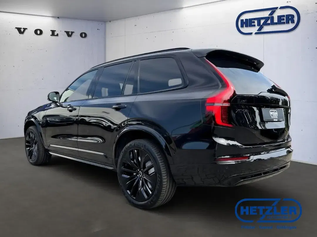 Volvo XC90 - Thumbnail 4