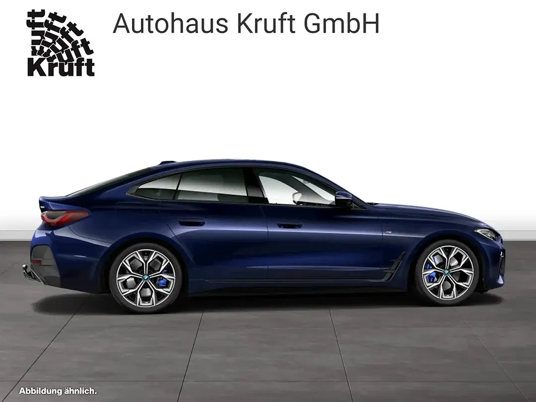 BMW i4 - Thumbnail 9