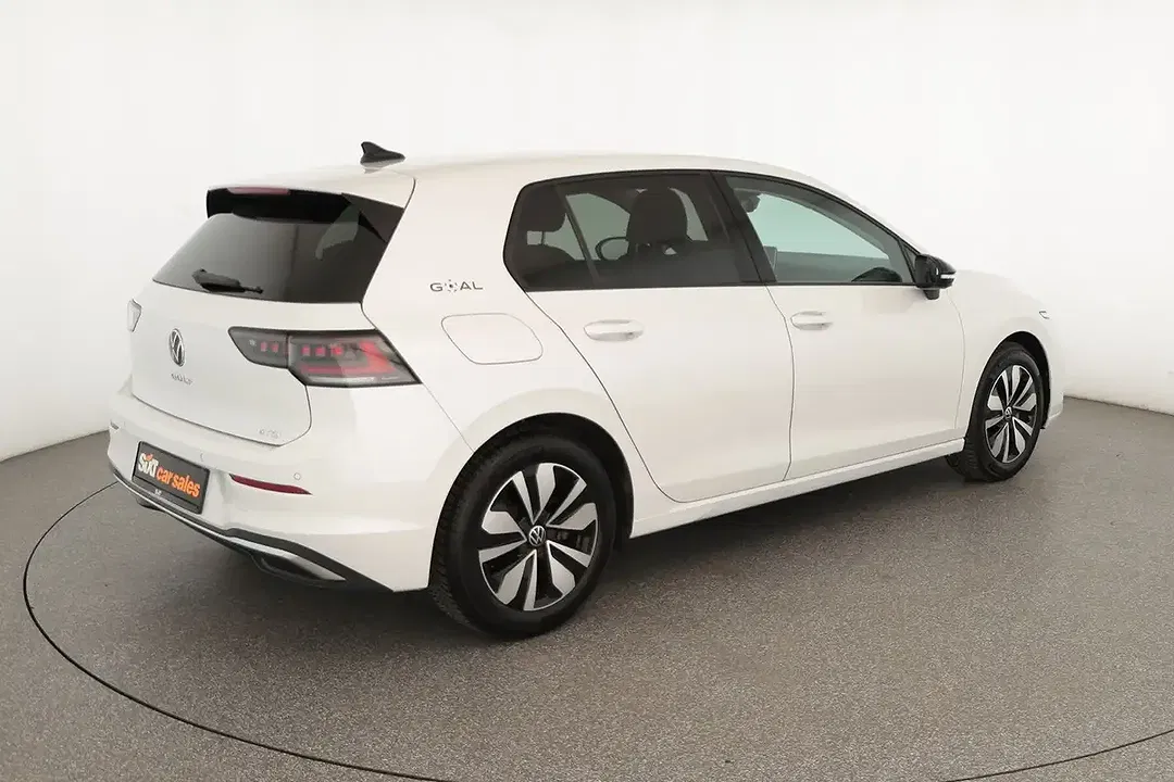 Volkswagen Golf - Thumbnail 6