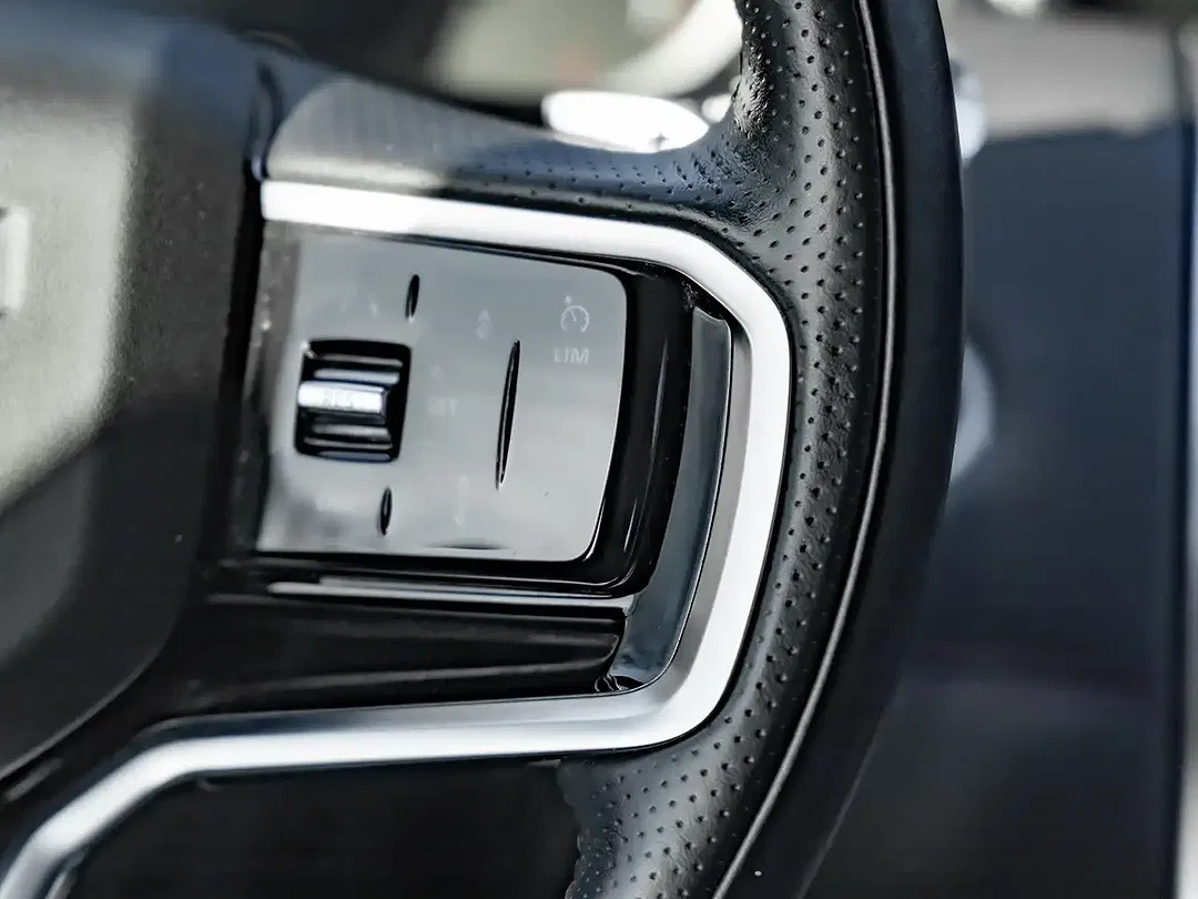Land Rover Discovery Sport - Thumbnail 12