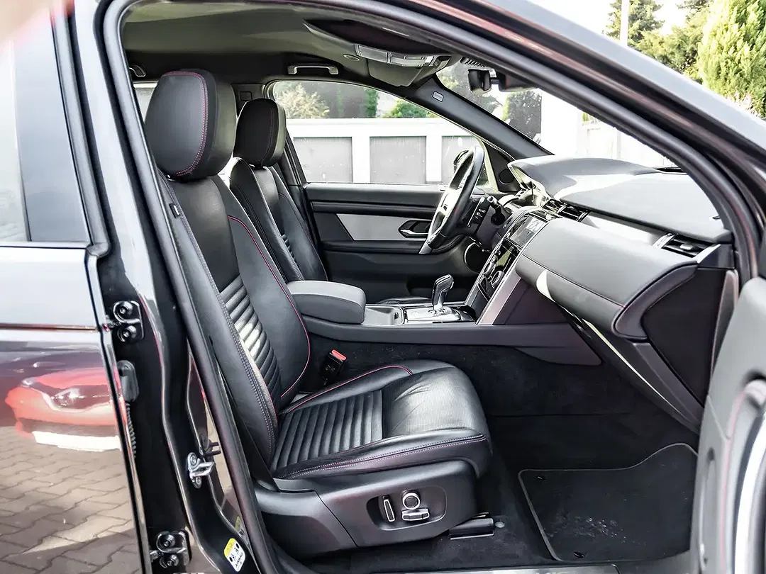 Land Rover Discovery Sport - Thumbnail 7