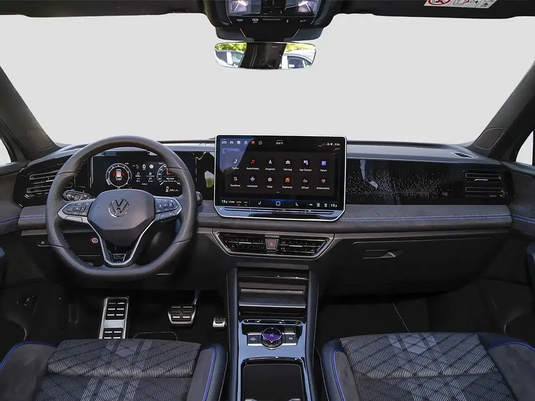Volkswagen Tiguan - Thumbnail 12