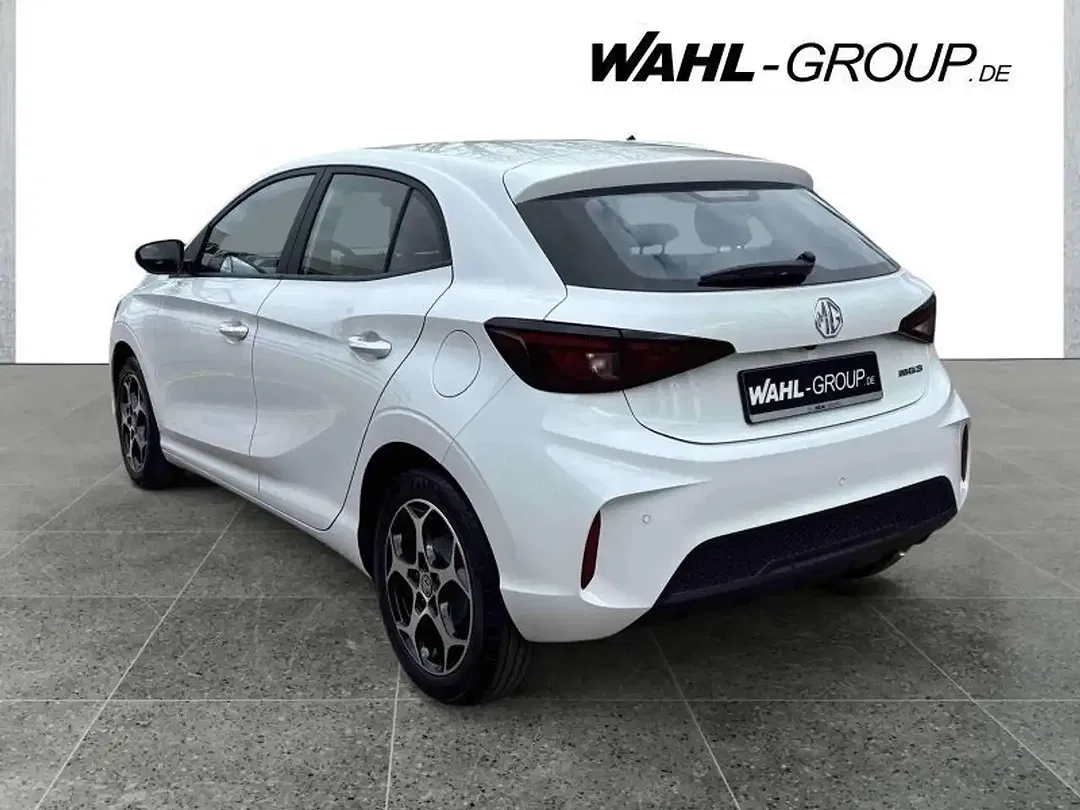 MG MG3 - Thumbnail 3