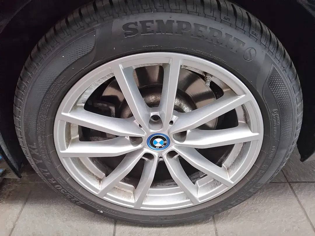 BMW 320 - Thumbnail 10