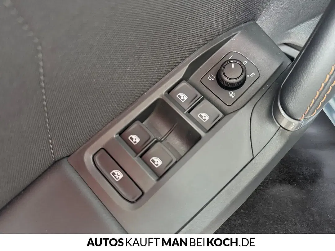 CUPRA Leon - Thumbnail 12
