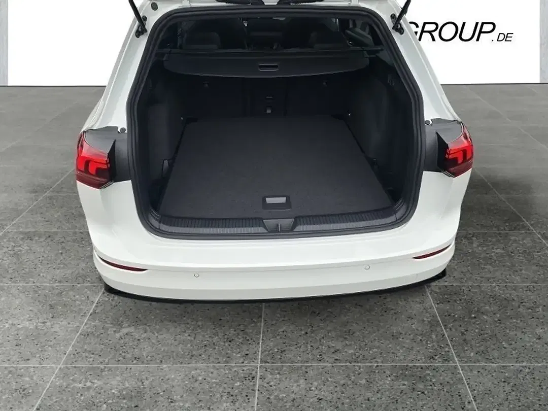Volkswagen Golf - Thumbnail 12