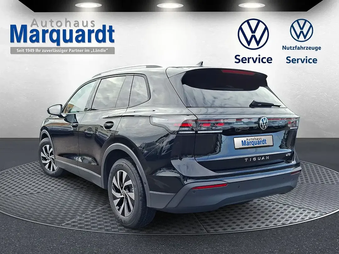 Volkswagen Tiguan - Thumbnail 3