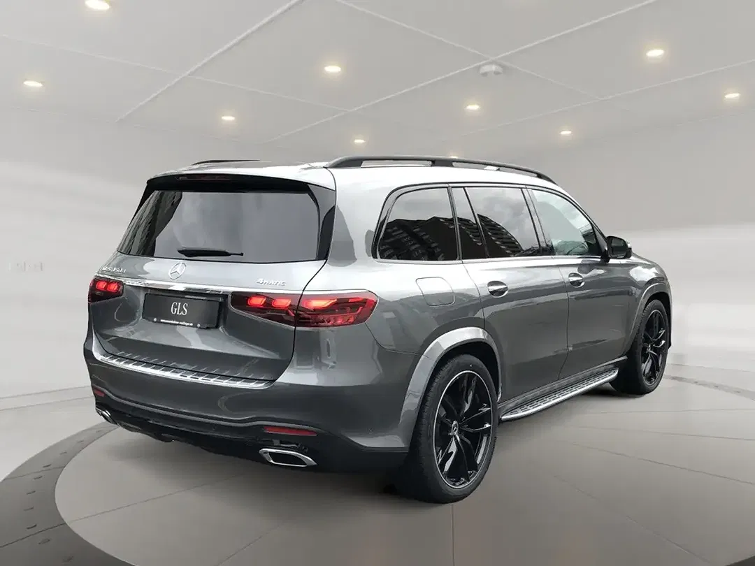 Mercedes-Benz GLS 350 - Thumbnail 2