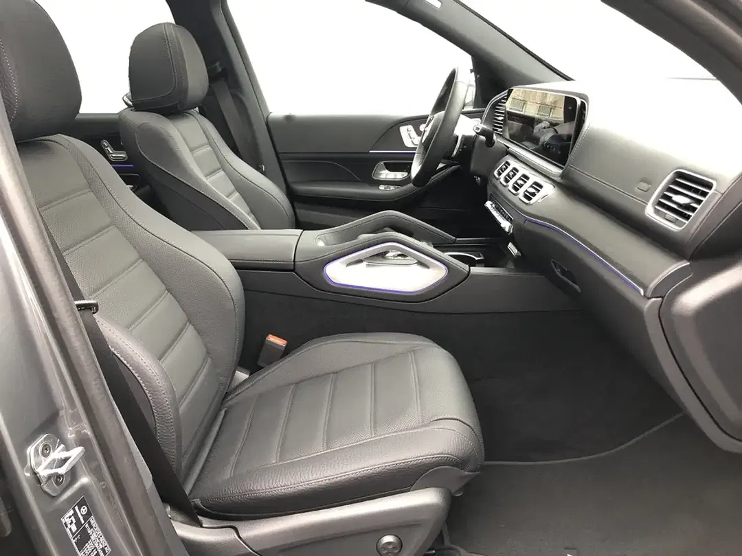 Mercedes-Benz GLS 350 - Thumbnail 3