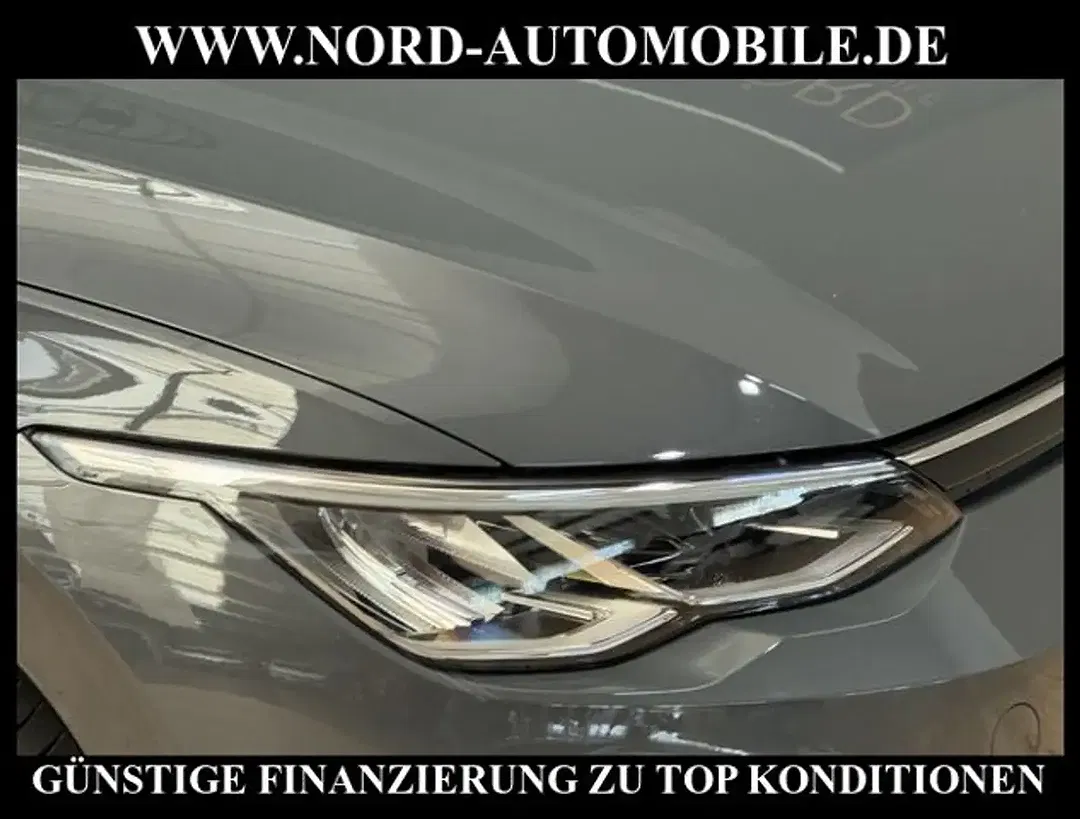 Volkswagen Golf - Thumbnail 11