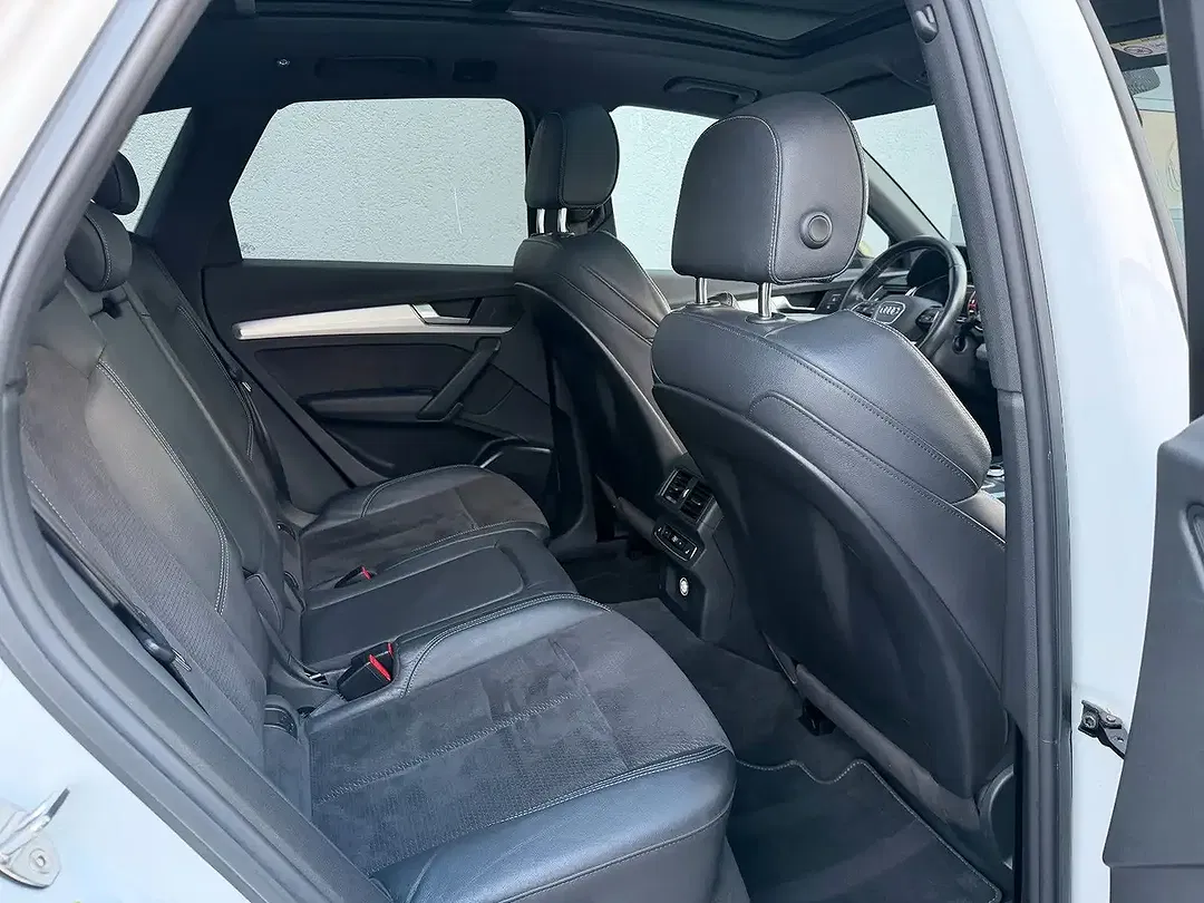 Audi SQ5 - Thumbnail 11