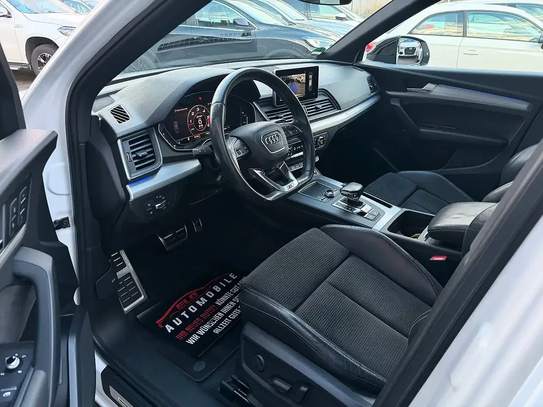Audi SQ5 - Thumbnail 13