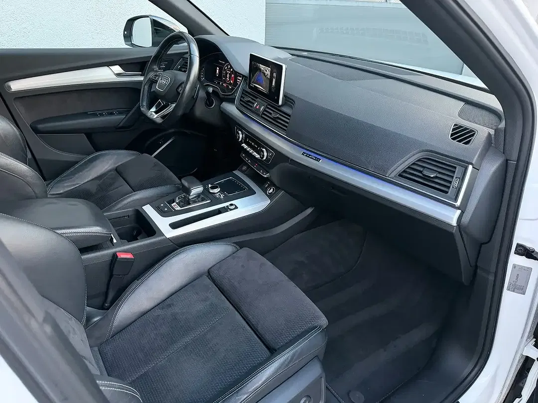 Audi SQ5 - Thumbnail 9