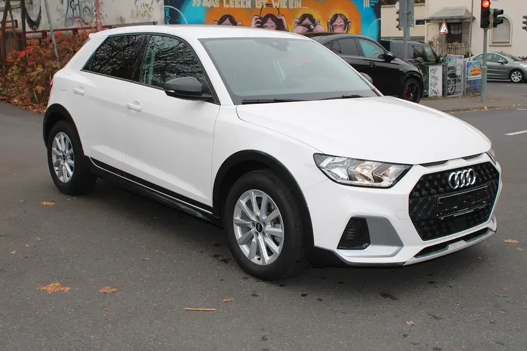 Audi A1 - Thumbnail 3