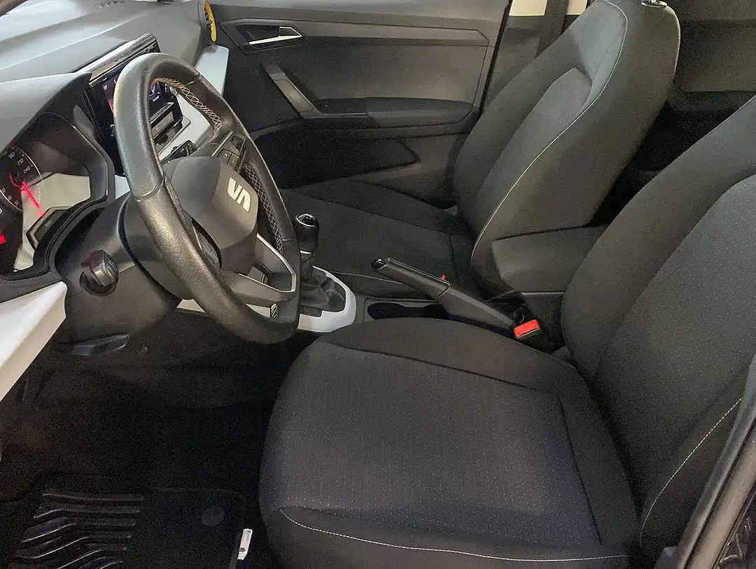 SEAT Arona - Thumbnail 11