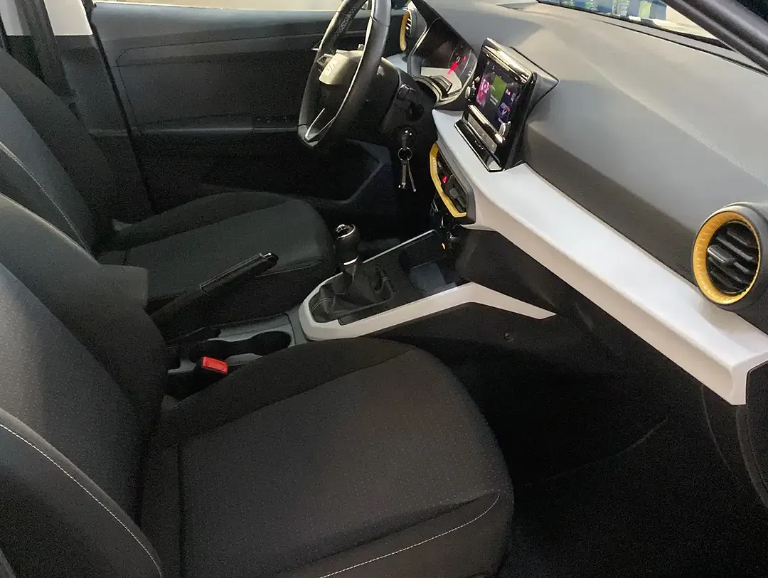 SEAT Arona - Thumbnail 8