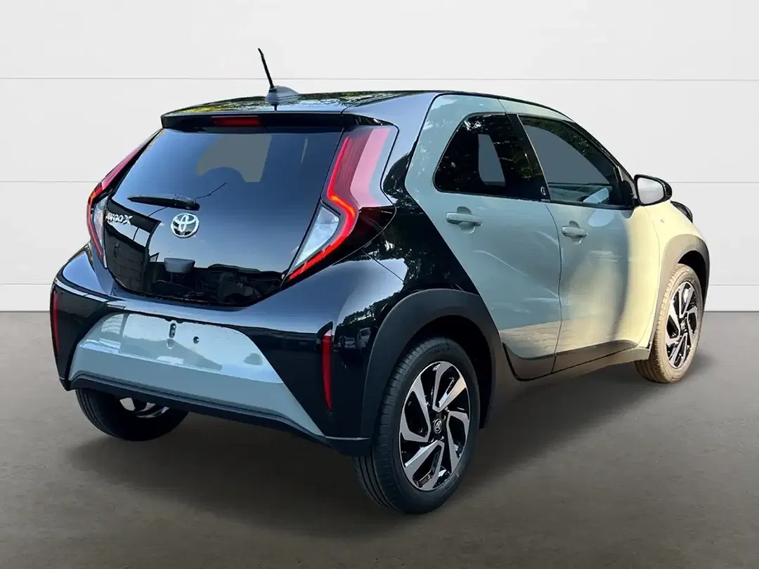 Toyota Aygo X - Thumbnail 5