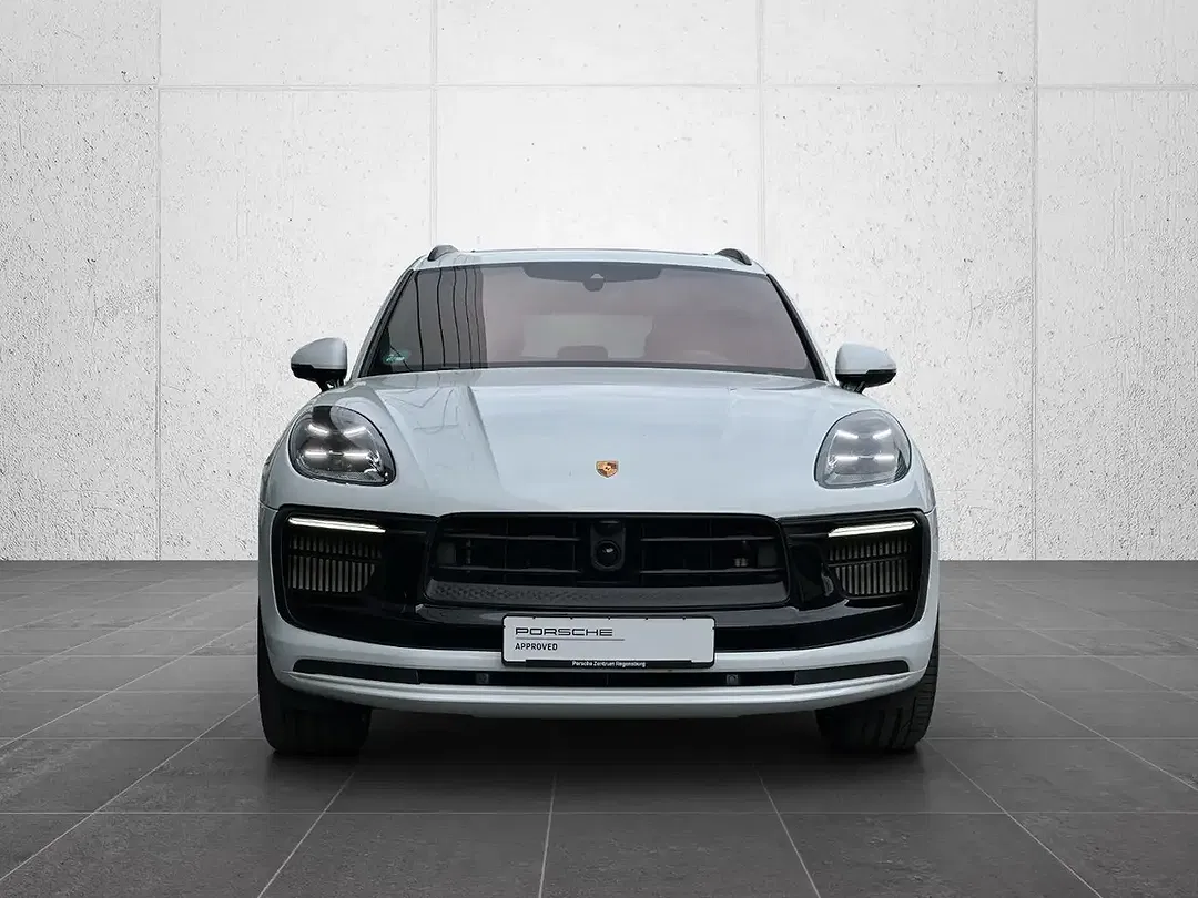 Porsche Macan - Thumbnail 4