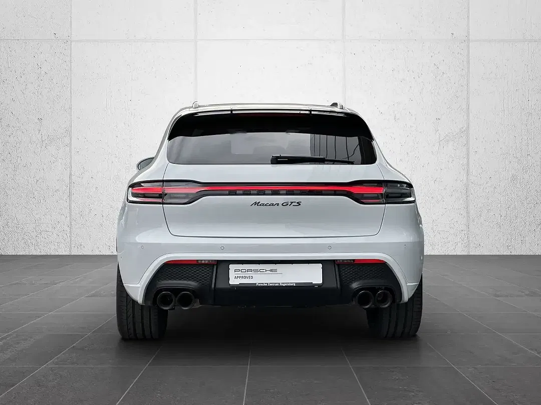 Porsche Macan - Thumbnail 5