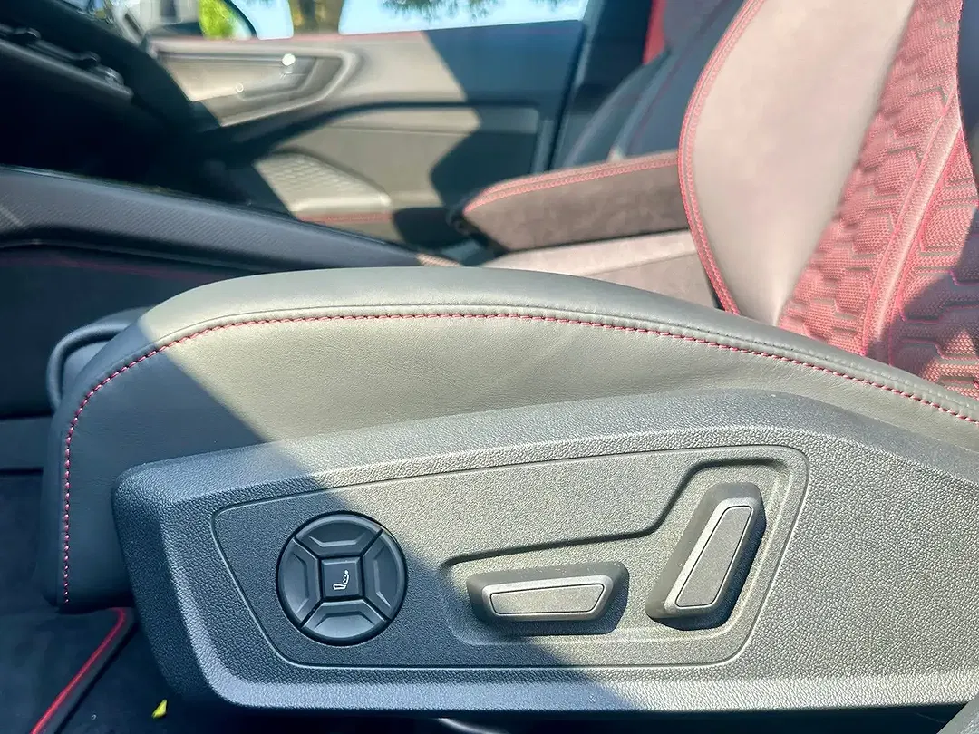 Audi RS5 - Thumbnail 11
