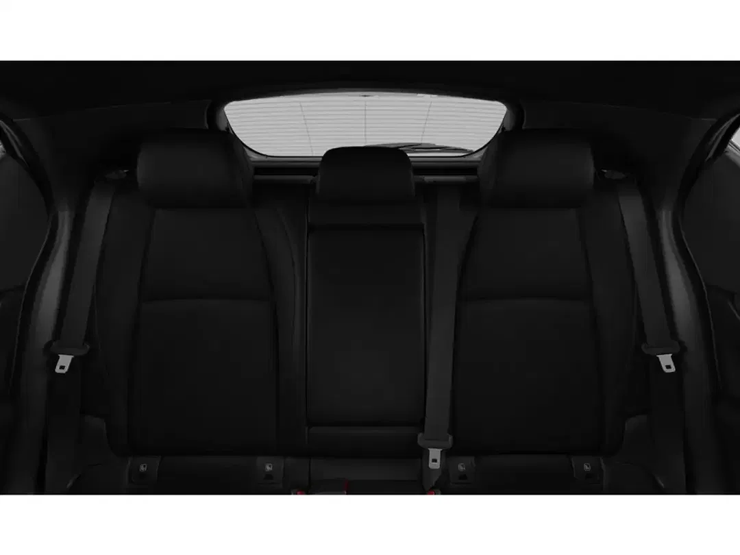 Mazda 3 - Thumbnail 9