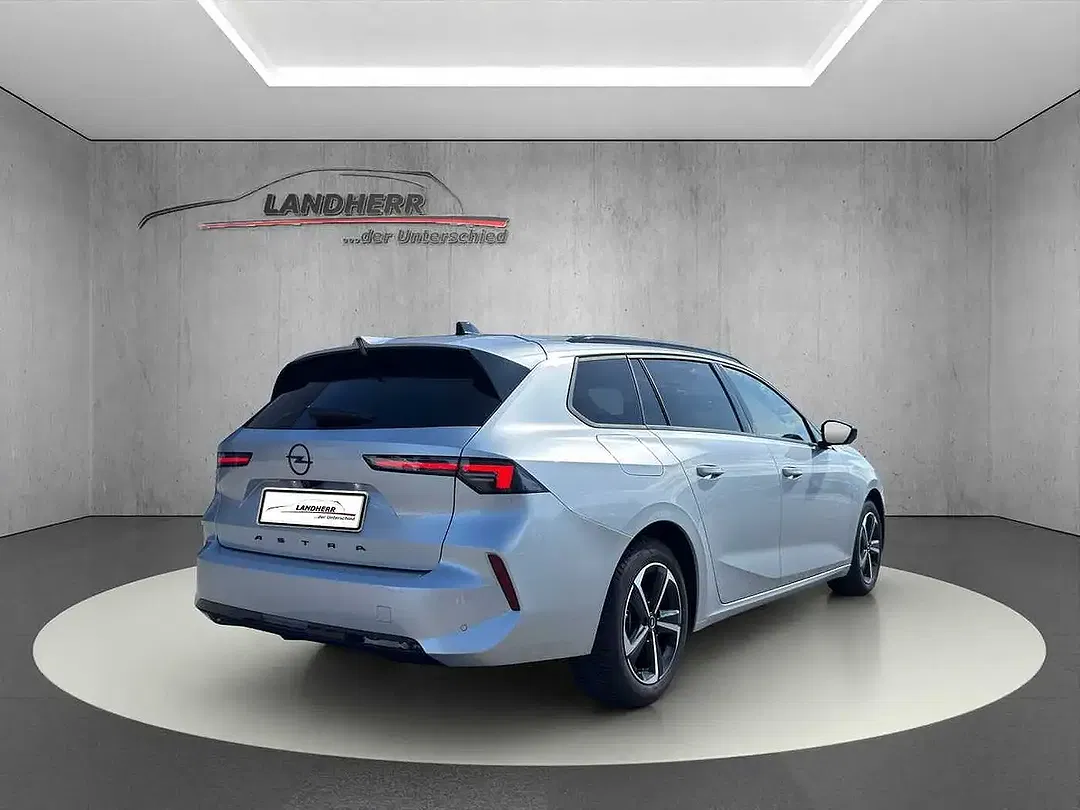 Opel Astra - Thumbnail 3