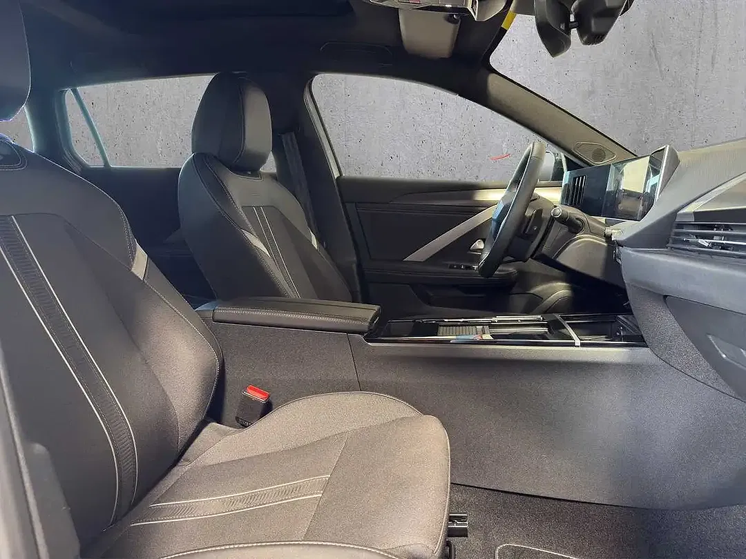 Opel Astra - Thumbnail 9