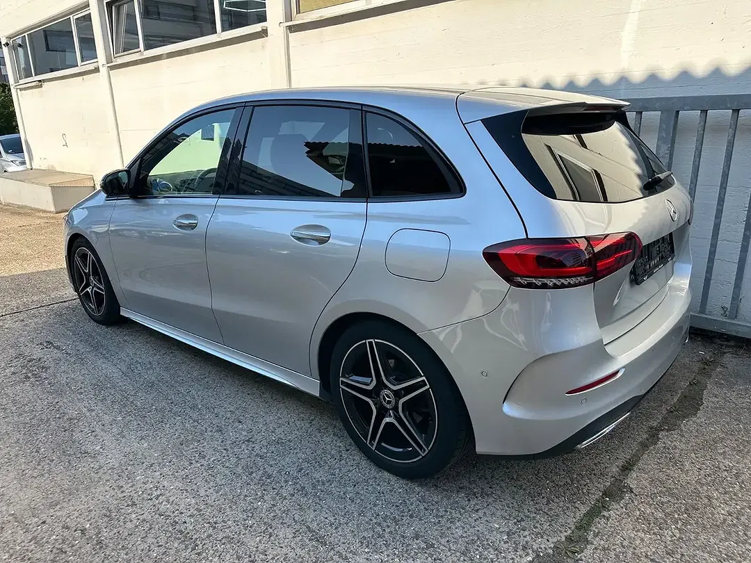Mercedes-Benz B 180 - Thumbnail 5