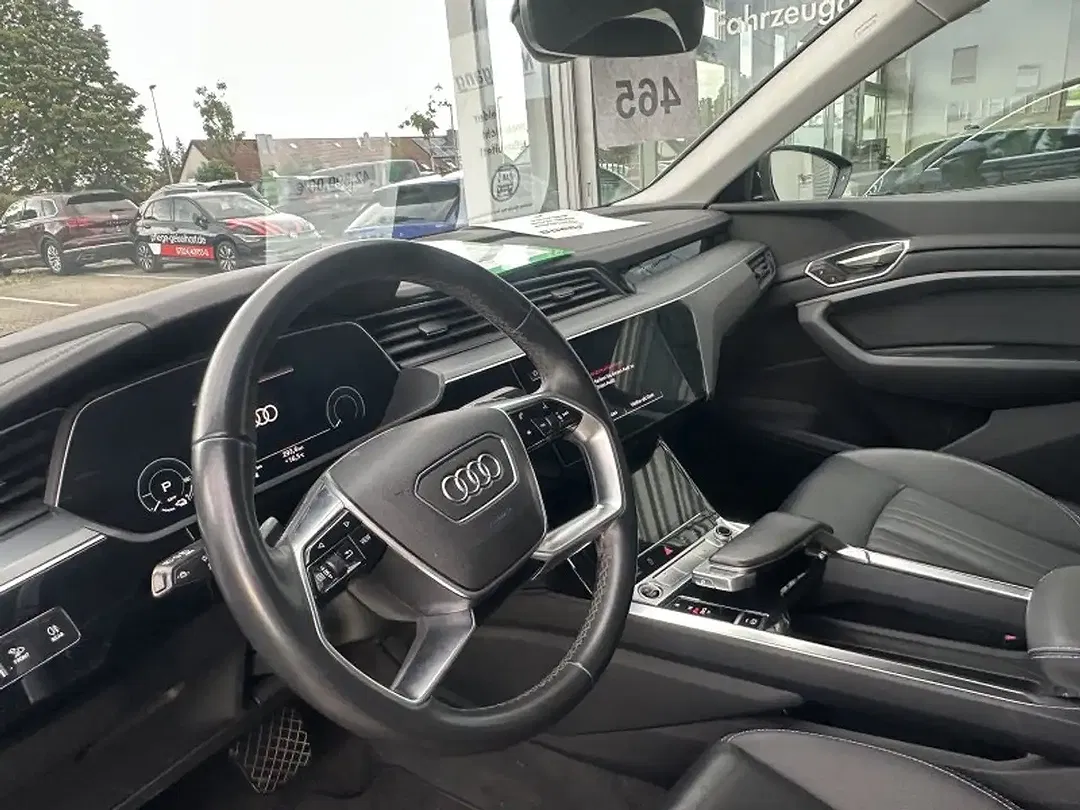 Audi Q8 e-tron - Thumbnail 10