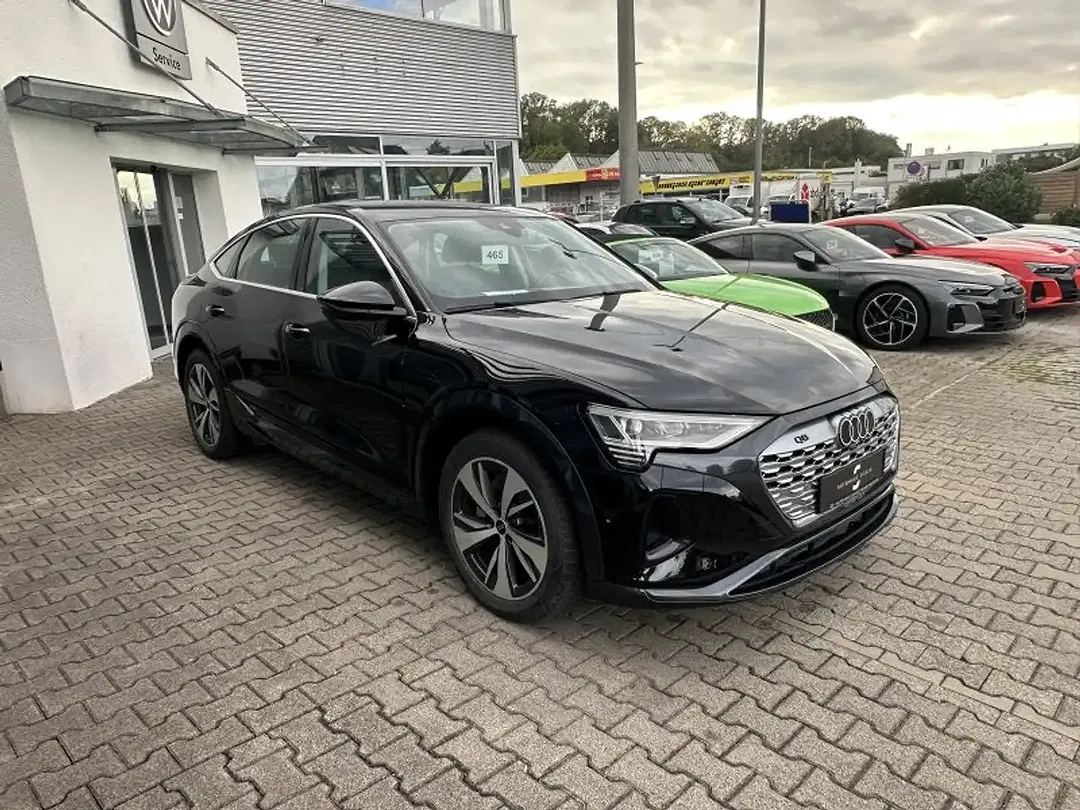 Audi Q8 e-tron - Thumbnail 4