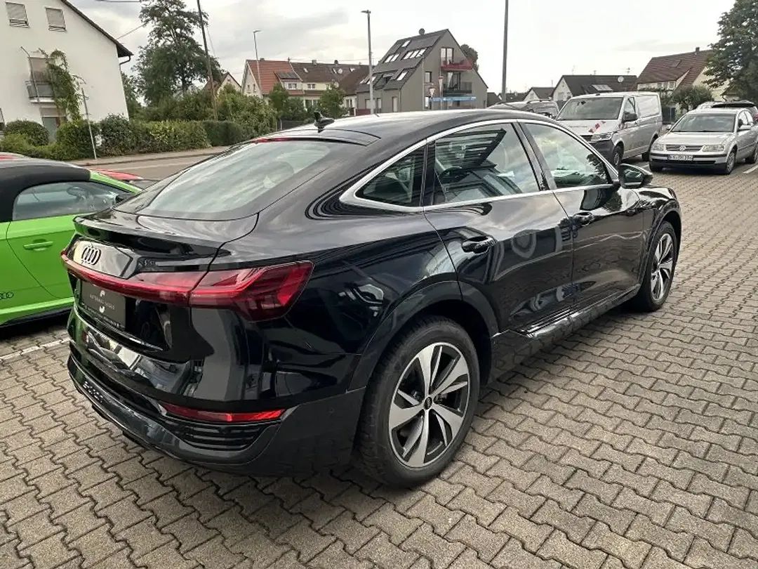 Audi Q8 e-tron - Thumbnail 5